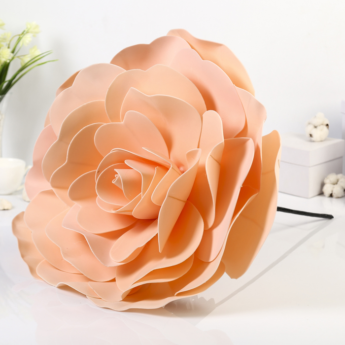 Цветы для фотосессий "Роза" кремовая 50х50х40 см
