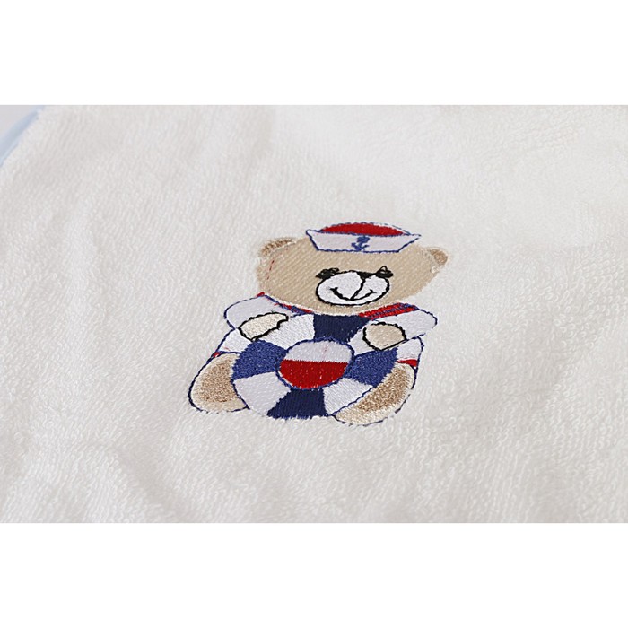 Халат для мальчика с вышивкой, 3-5 лет, цвет кремовый 2948