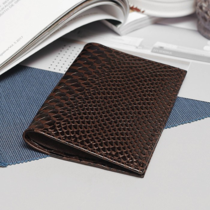 Обложка для паспорта, 5 карманов для карт, питон, цвет коричневый