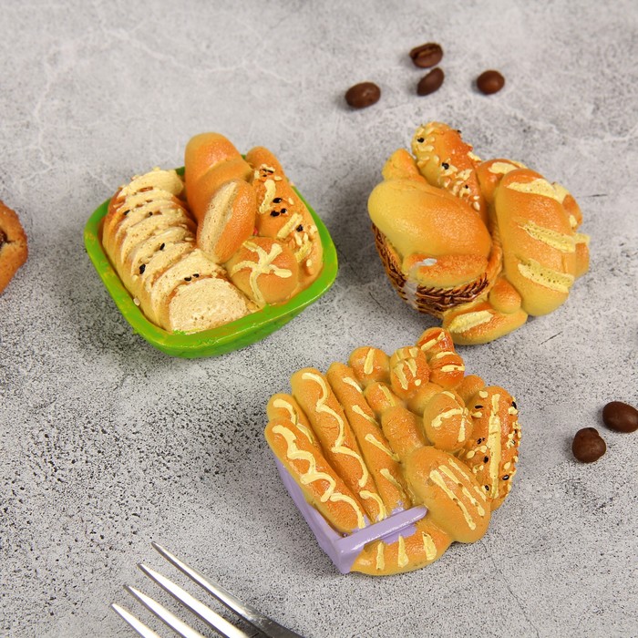 Магнит полистоун "Хлебная тарелка" МИКС 6х5,5 см