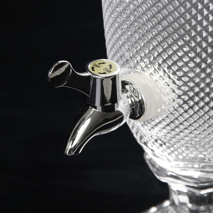 Кувшин с краном 1,9 л "Эльбрус"