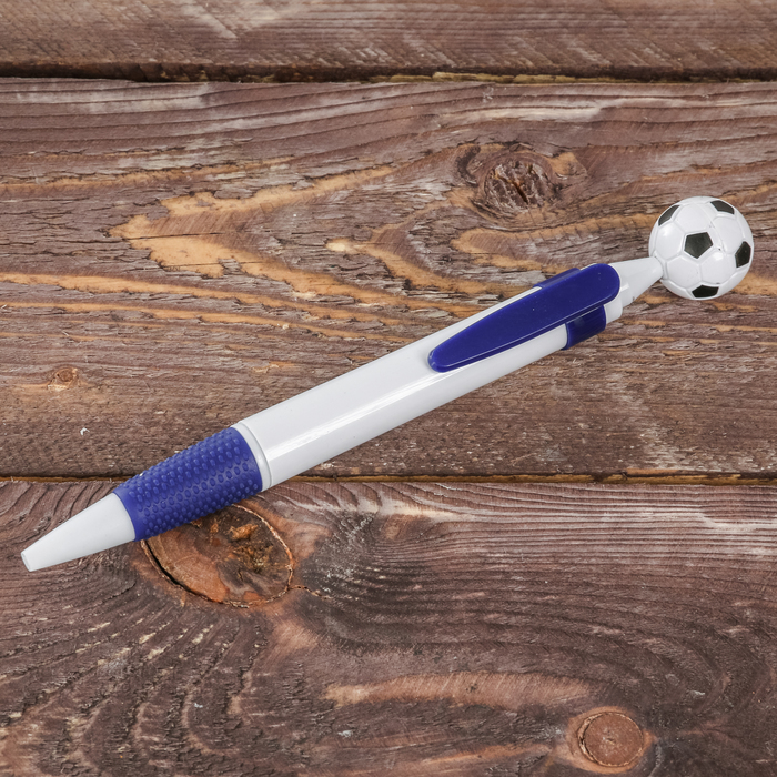 Подарочный набор: детский галстук и ручка-мяч "Лучшему футболисту"