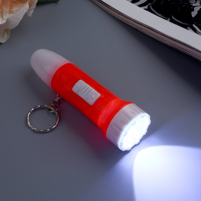 Фонарик свет на кольце светится с одной стороны, с другой мигает МИКС 10х3х3 см