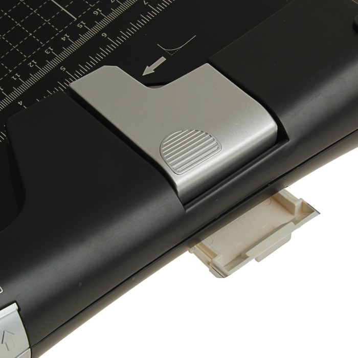 Резак сабельно-роликовый Proff, мощность 10 листов А4, 3 типа резки, max 335 мм