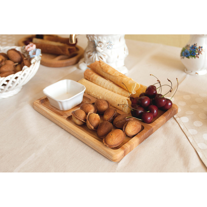 Тарелка для закусок "Квадрат", массив ясеня, 25 х 20 см