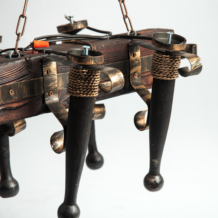 Люстра деревянная "Ходор", 4 лампы