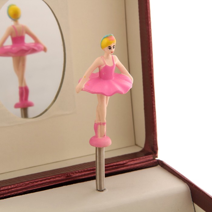 Шкатулка кожзам музыкальная механическая "Бордо" завод. ключом 9х11х11 см