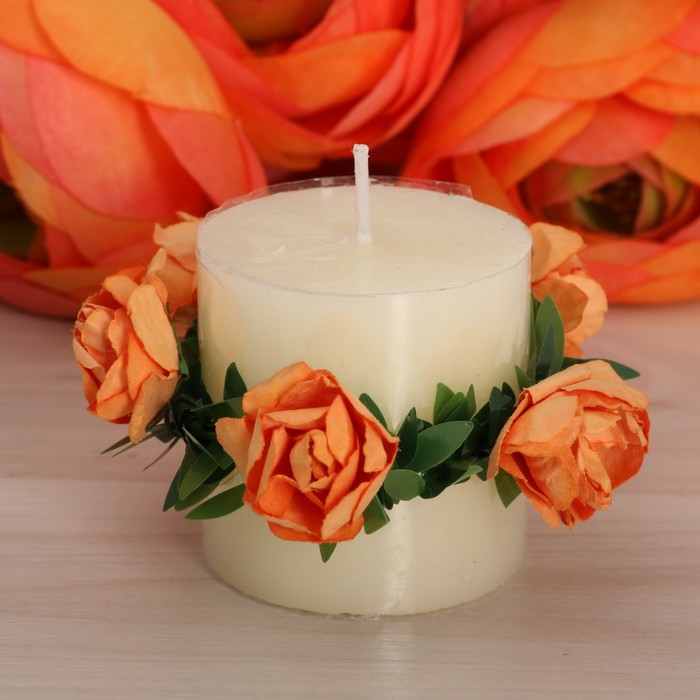 Подарочная свеча "Любимой бабушке", 7 х 7 см