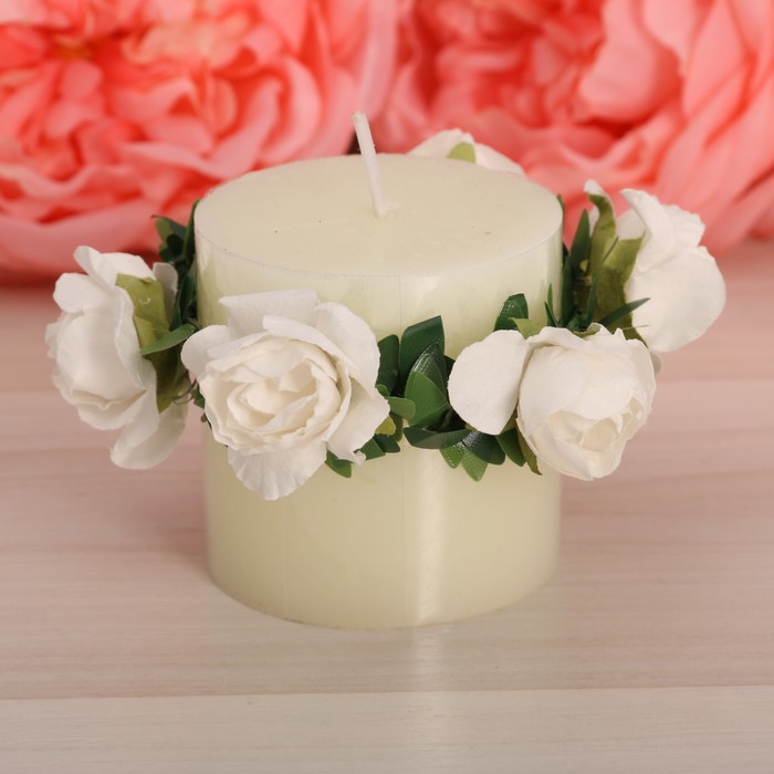 Подарочная свеча "Любимой подруге", 7 х 7 см