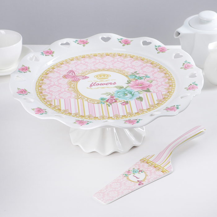 Блюдо для торта 30х10 см "Цветы", с лопаткой, цвет розовый