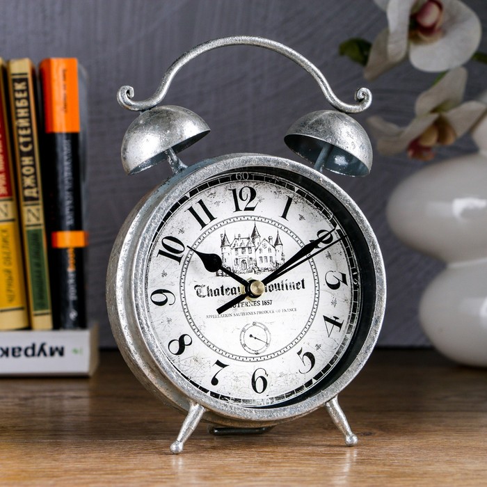 Часы настольные Ретро, ручка волной, 2 звонка, d=13см, цвет состаренное серебро, 20*13,5см