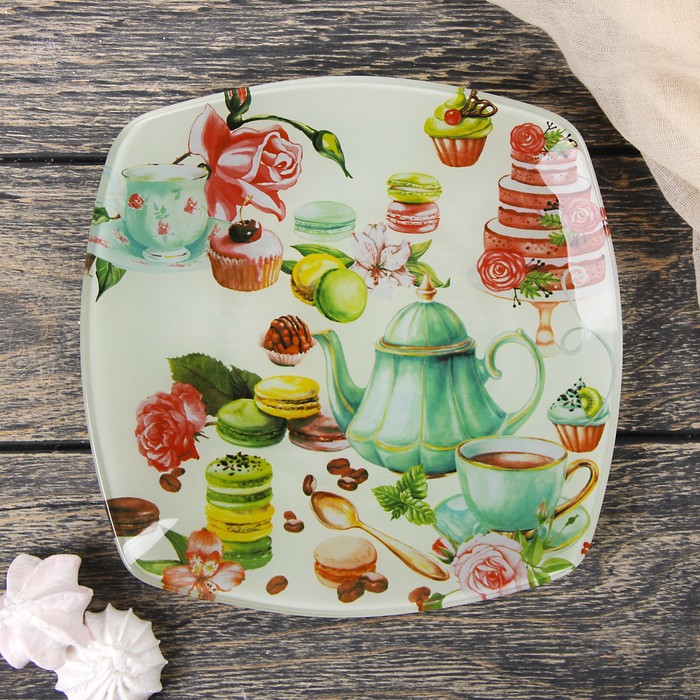 Тарелка десертная 20 см "Макаруны"