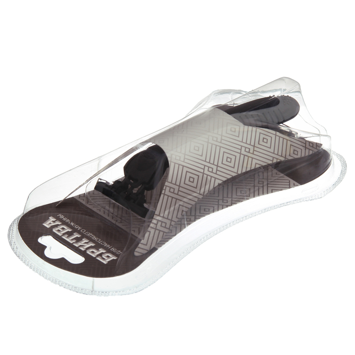 Подарочный набор "Настоящему мужчине": гель для душа, бритва