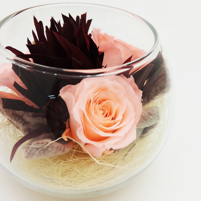 Композиция в вазе, розы персиковые, 9 х 9 х 8 см