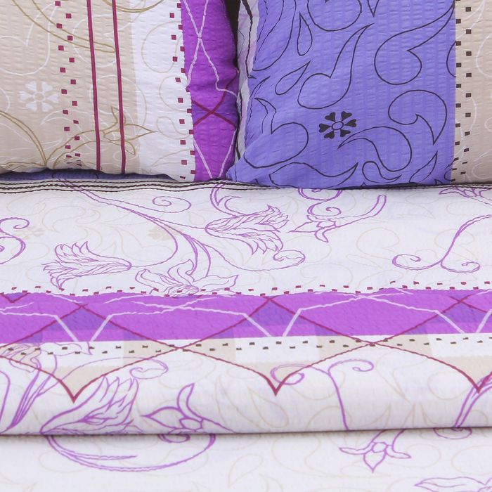 Постельное бельё "Этель" 1,5 сп. Валенсия 143х204 см,150х210 см,70х70 см - 2 шт,100% хл, креп + подарок - полотенце 50х70 см МИКС