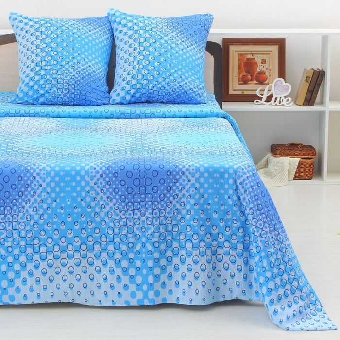 Постельное бельё "Этель" 2 сп. Клэр 175х204 см, 200х210 см, 70х70 см - 2 шт, 100% хл, креп + подарок - полотенце 50х70 см МИКС