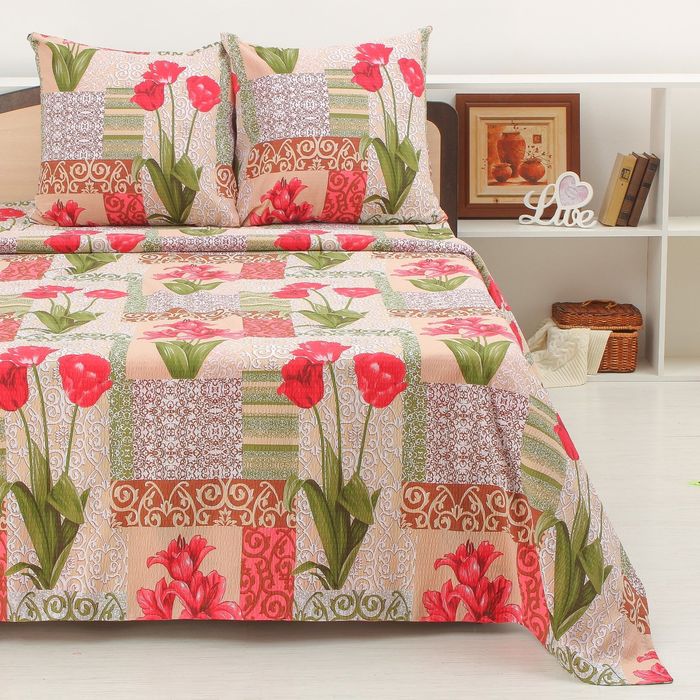 Постельное бельё "Этель" 2 сп. Нежность 175х204 см, 200х210 см, 70х70 см - 2 шт, 100% хл, креп + подарок - полотенце 50х70 см МИКС