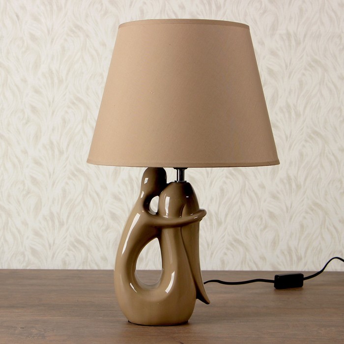 Лампа настольная керамика Е27 40 Вт 220В "Одиночество" светло-коричневый 47х30х30 см