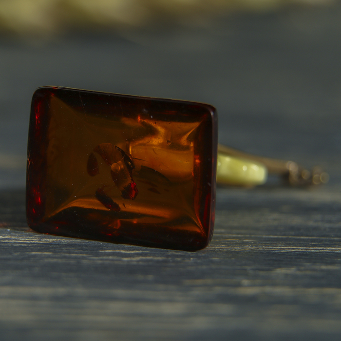 Сувенир из латуни и янтаря "Скрипка" МИКС