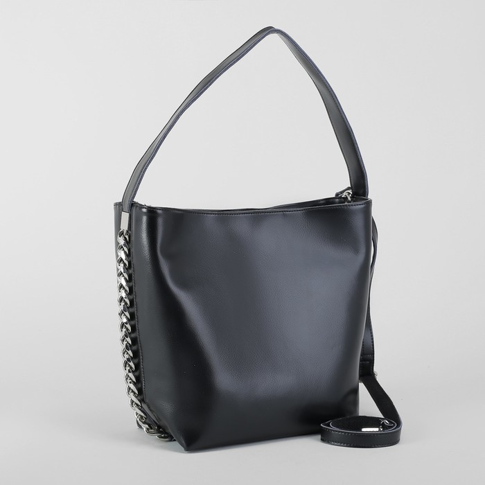 Сумка женская, отдел с перегородкой на молнии, длинный ремень, цвет чёрный