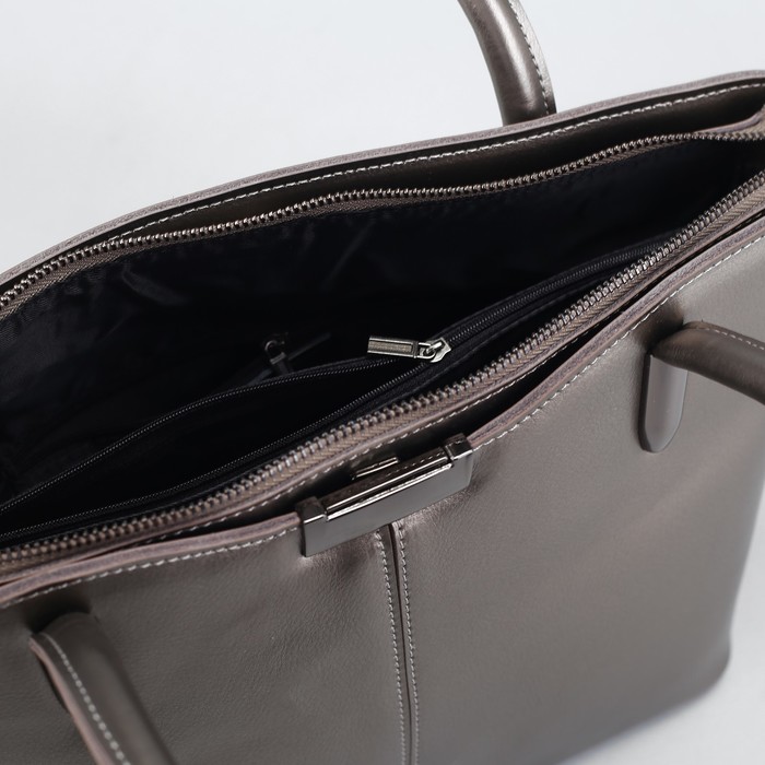 Сумка женская, отдел с перегородкой на молнии, 2 наружных кармана, цвет серебристый