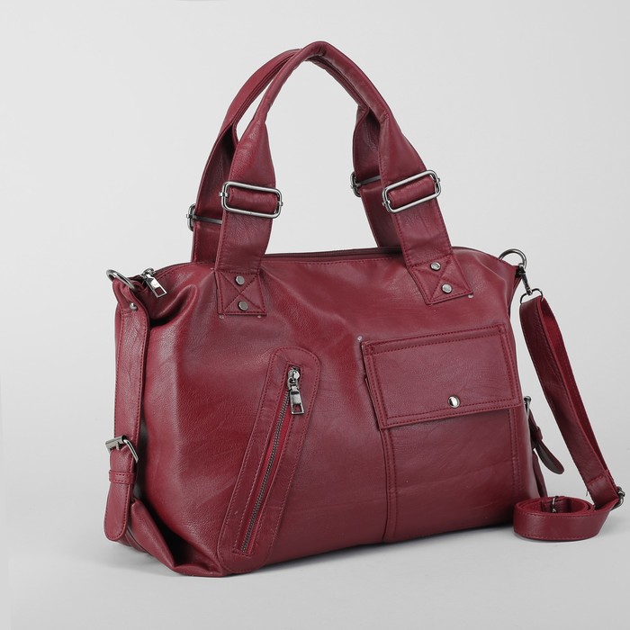 Сумка дорожная, отдел с перегородкой на молнии, 3 наружных кармана, длинный ремень, цвет бордовый