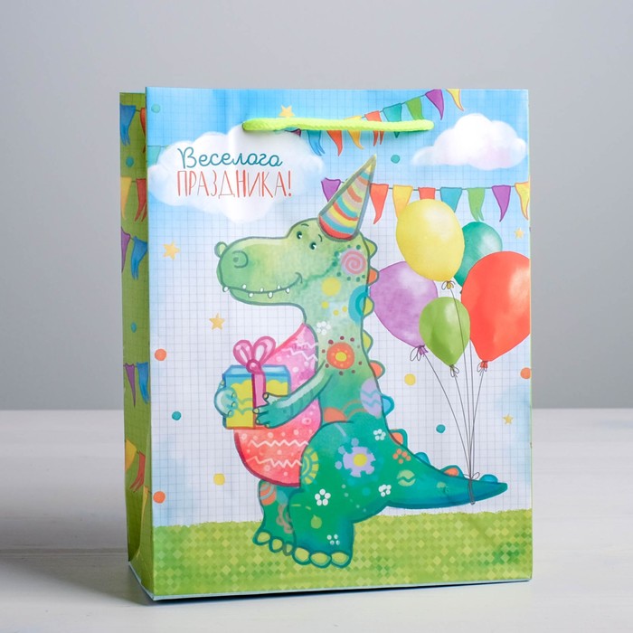 Пакет ламинированный вертикальный «Веселого праздника!», L 40 × 31 × 9 см