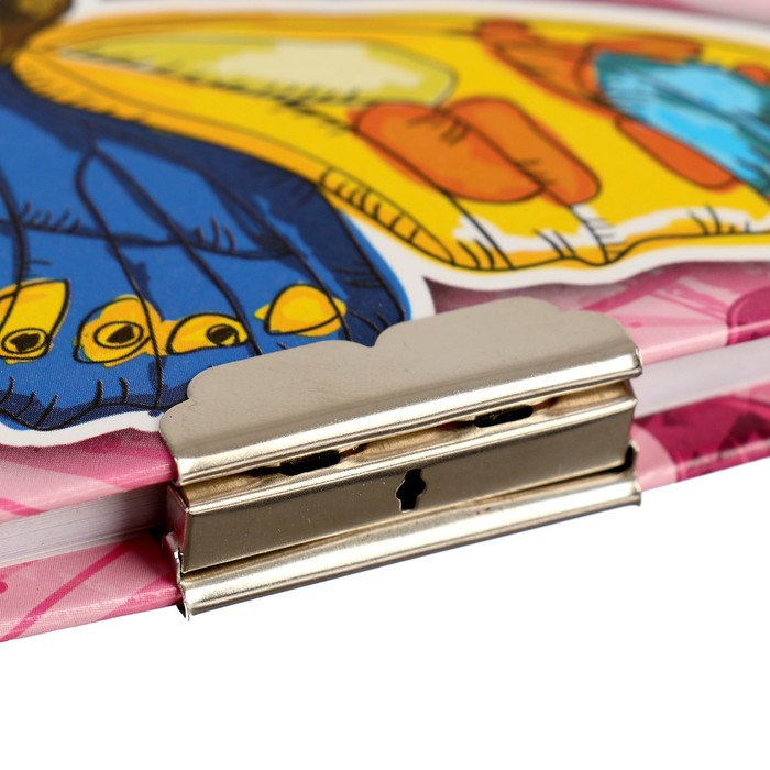 Записная книжка подарочная А5 56л лин на замке Бабочки МИКС