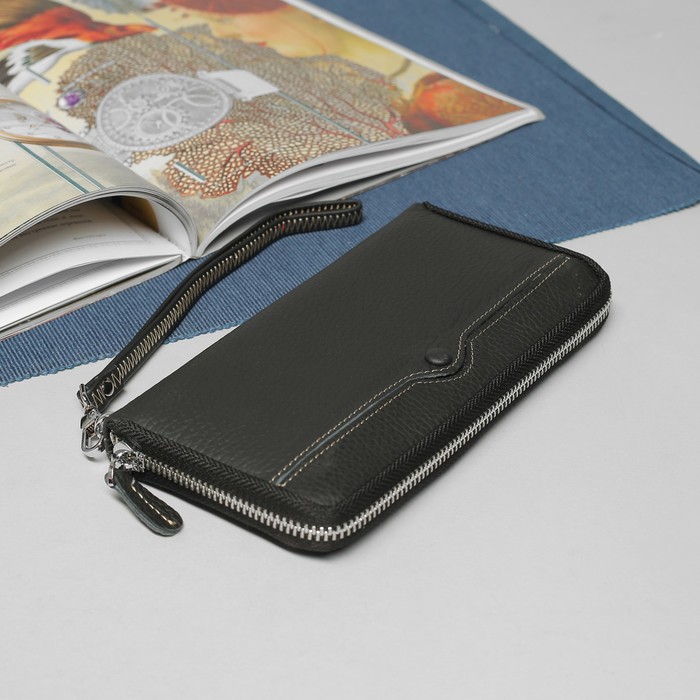 Кошелёк женский, 6 отделов, для карт, для монет, 2 наружных кармана, с ручкой, цвет чёрный