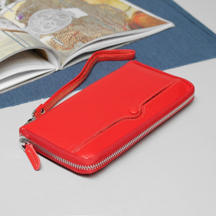 Кошелёк женский, 6 отделов, для карт, для монет, 2 наружных кармана, с ручкой, цвет красный