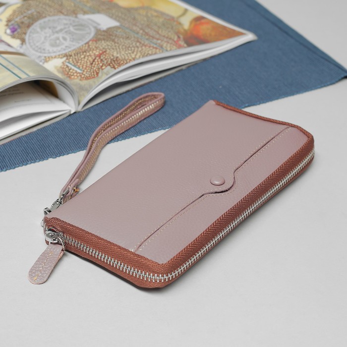 Кошелёк женский, 6 отделов, для карт, для монет, 2 наружных кармана, с ручкой, цвет пудровый