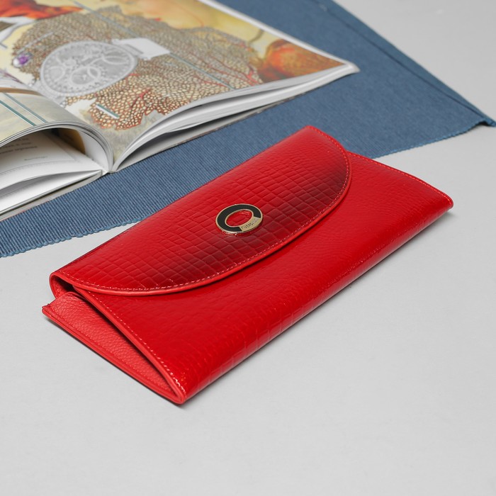 Кошелёк женский, 4 отдела, для карт, наружный карман, цвет красный