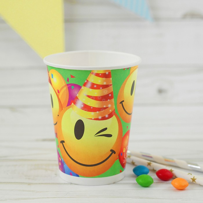 Стакан бумажный "Смайлик", 220 мл