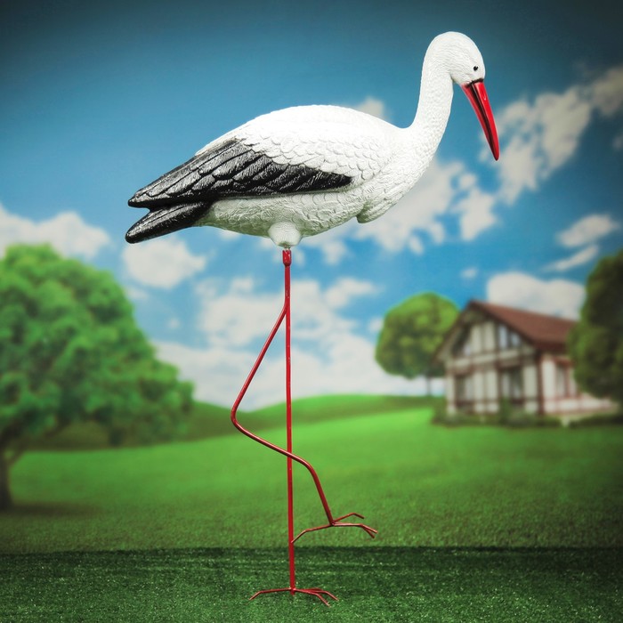 Садовая фигура "Аист Бусол на металлических ногах", 112 см, полистоун