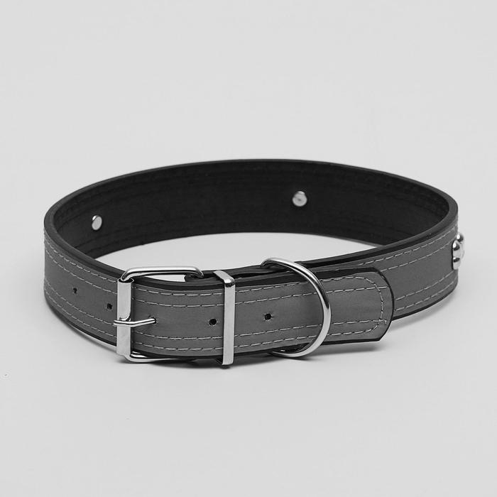 Ошейник широкий со светоотражающей полосой и косточками, 66 х 3,5 см, черный