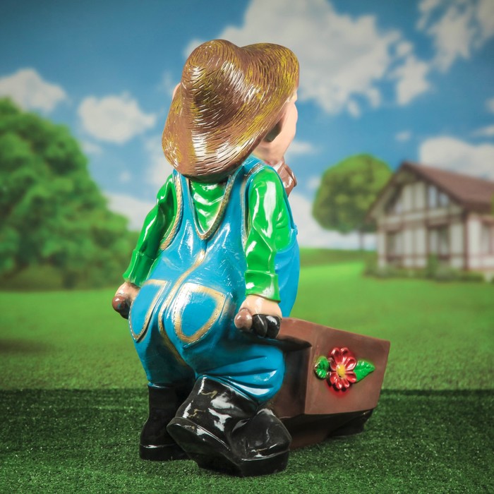 Садовая фигура с кашпо "Свинья с тачкой"