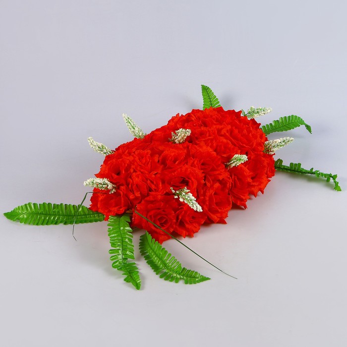 Букет на а/м большой, красный