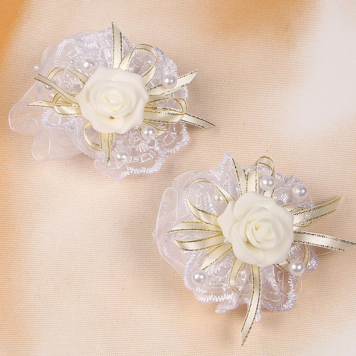 Бутоньерка №2, белая, 2шт