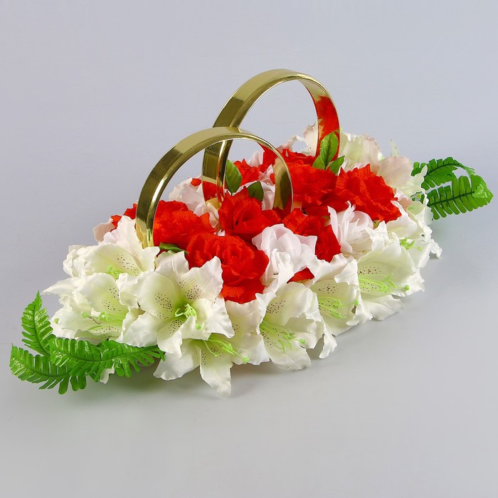 Кольца на а/м большие, бело-красные