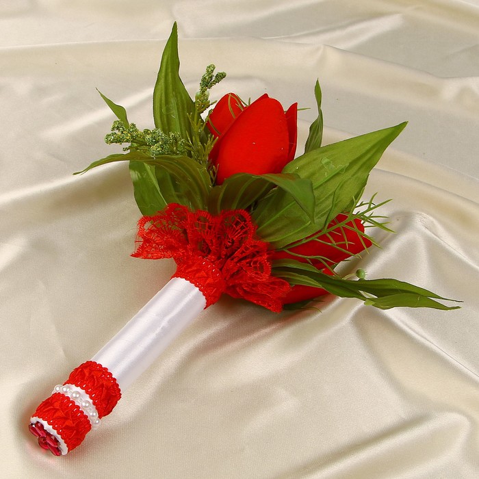 Букет для невесты «Тюльпан» красный