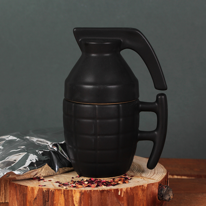 Набор кружка-граната и чай чёрный 100 г "23 Февраля"