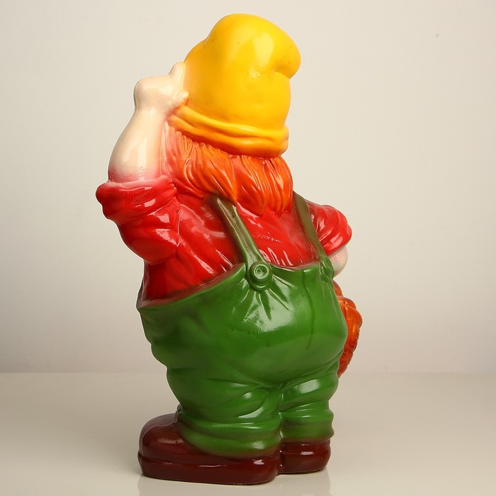 Садовая фигура "Гном с грибами" 50см