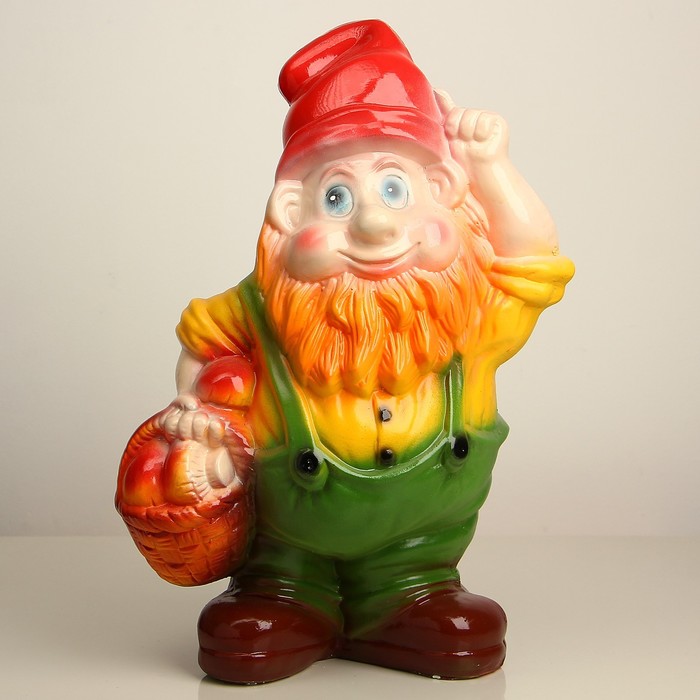 Садовая фигура "Гном с грибами" 50см