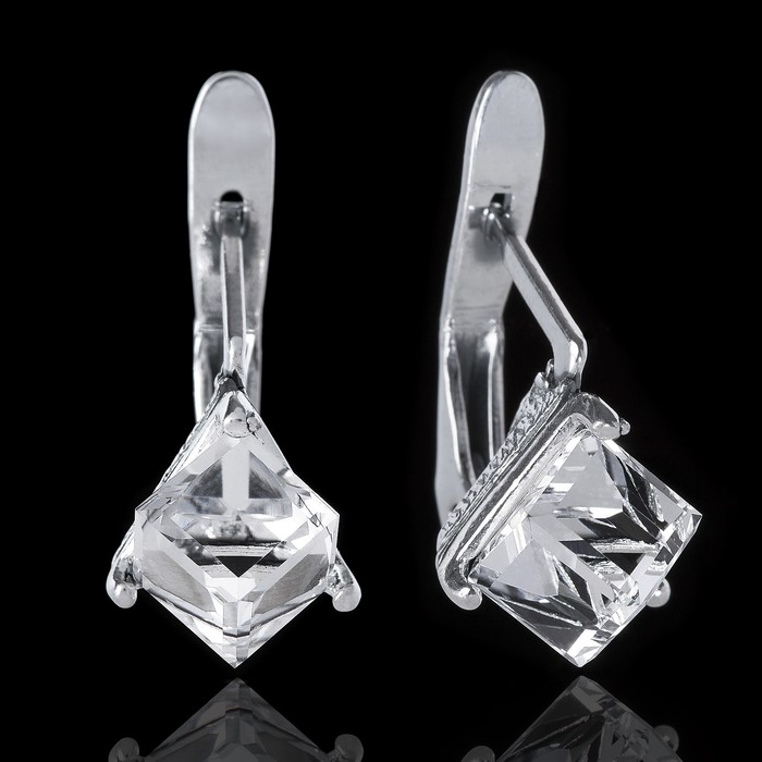 Серьги "Кубик", цвет белый в чернёном серебре