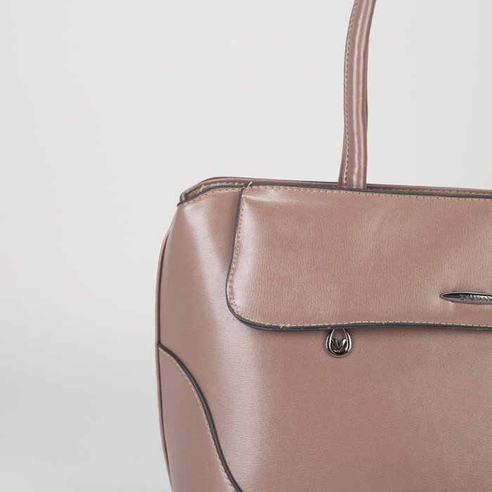 Сумка женская, отдел с перегородкой на молнии, 2 наружных кармана, цвет пудровый