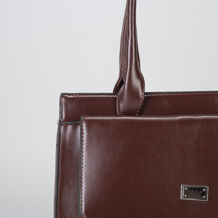 Сумка женская, отдел с перегородкой на молнии, 2 наружных кармана, цвет коричневый