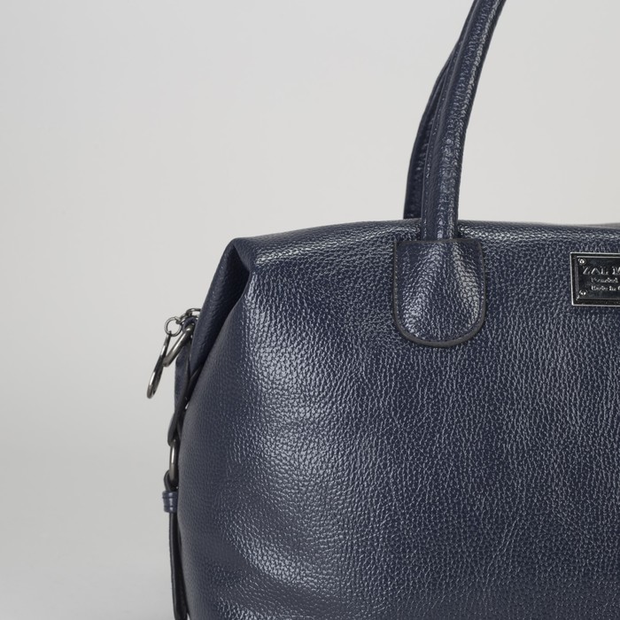 Сумка женская, отдел на молнии, наружный карман, длинный ремень, цвет синий