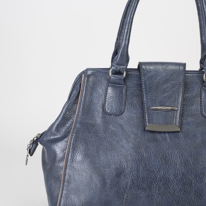 Сумка женская, отдел на молнии, наружный карман, длинный ремень, цвет синий