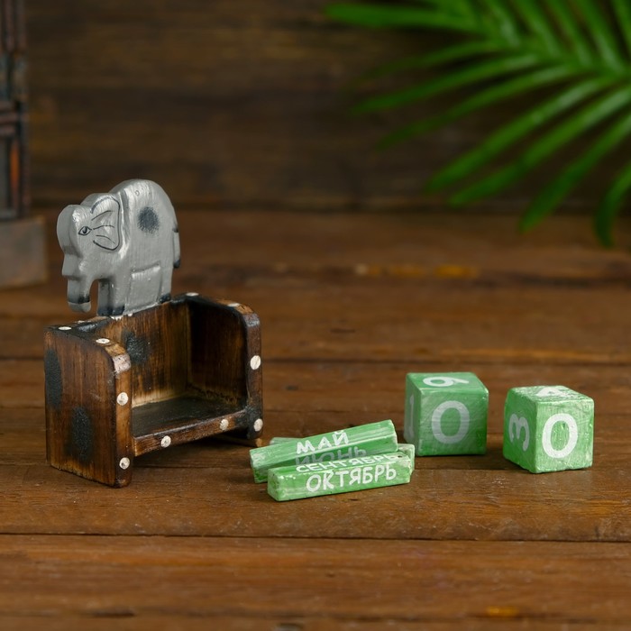 Деревянный календарь "Слоник"7х4х10 см