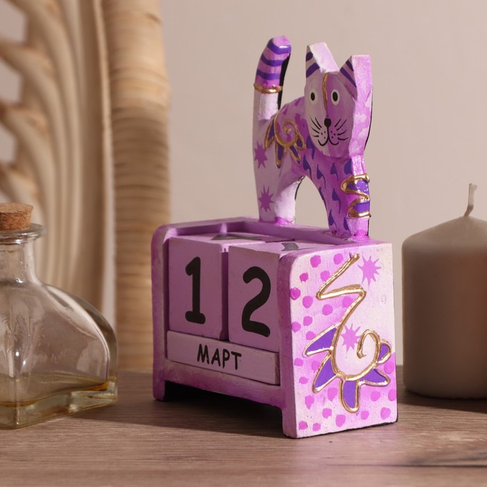 Деревянный календарь "Фиолетовая кошка"11х6х15 см